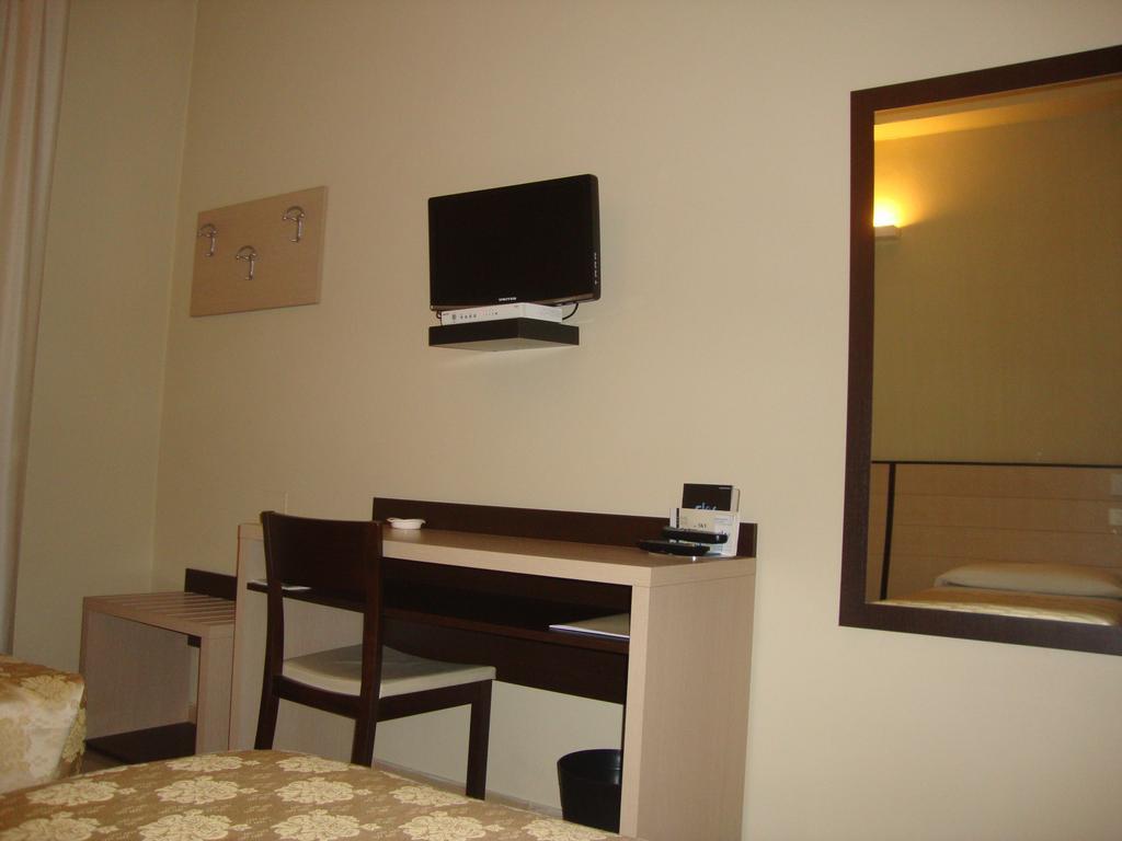 Hotel Savio Cesena Exterior foto